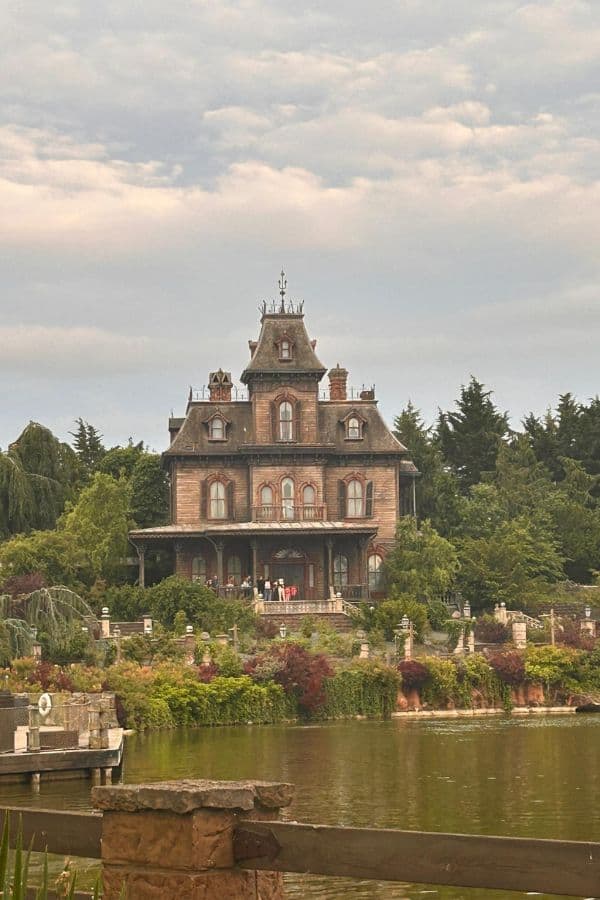 Phantom Manor in Frontierland at Disneyland Paris