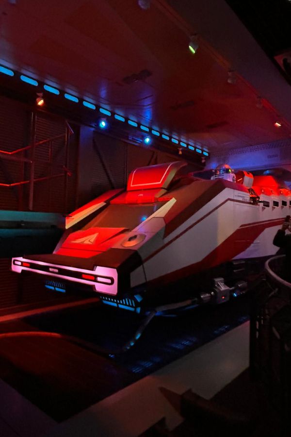 Star Tours Ride at Disneyland Paris