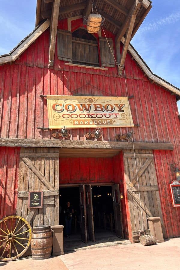 Cowboy Cookout Restaurant - a budget place to eat at Disneyland Paris