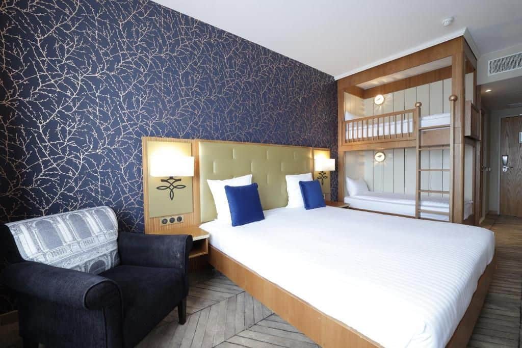 A Family Room at the Dream Castle Hotel. One of the best family Hotels near Disneyland Paris