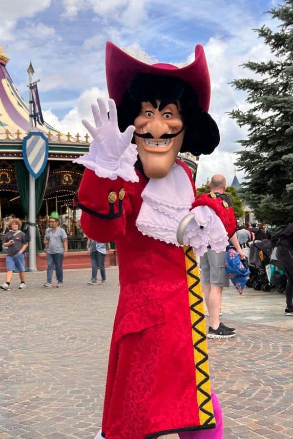 Captain Hook at Disneyland Paris Park
