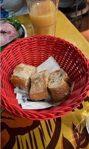 Bread basket as a pre starter at Bistrot Chez Remy